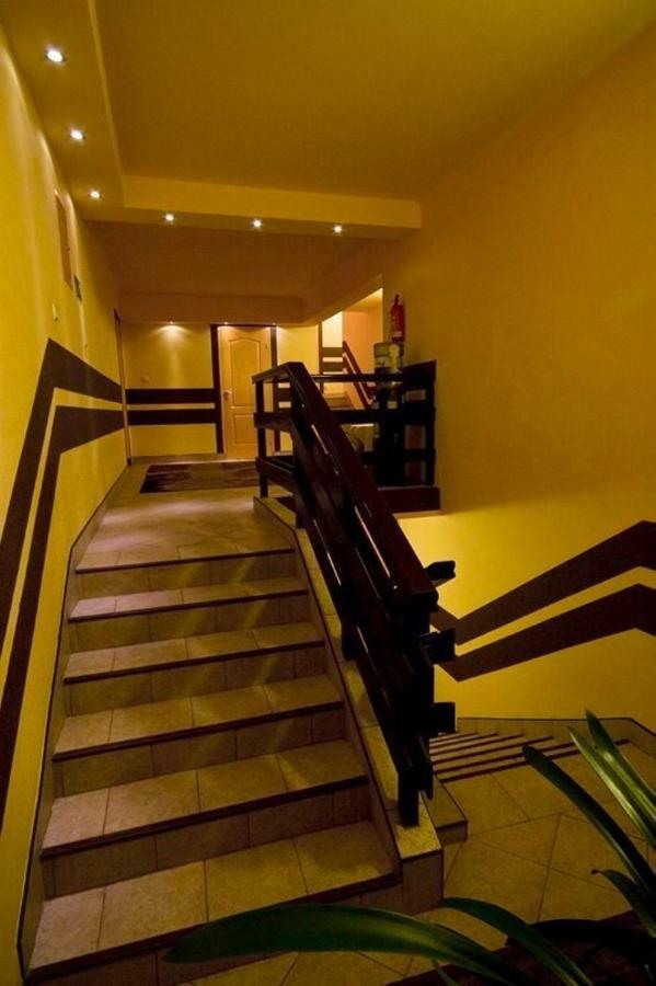 Bialy Orzel Przemyśl Exterior foto